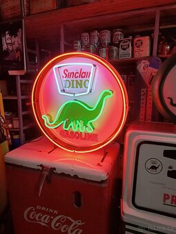 Velký neon Sinclair DINO, dekorace, USA - 5