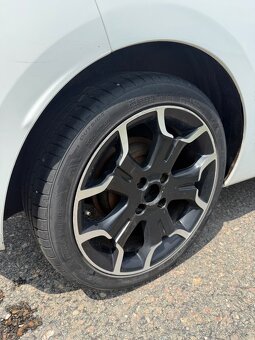 Citroen DS3 1.4 vti - 5