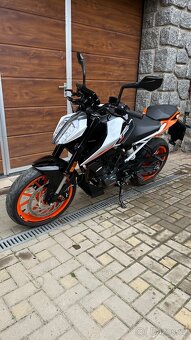 KTM duke 125 2023 - 5