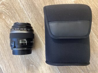 Canon EOS 800D, EFS 18-55 mm, makro blesk a objektiv - 5