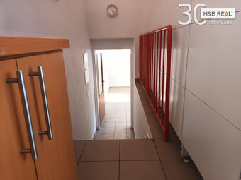Prodej komerčního prostoru Vsetín - 5