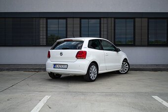 Volkswagen Polo 1.2 TSI Comfortline - 5
