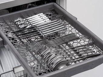 Myčka nádobí Whirlpool WSFO 3O34 PF X - 5
