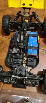 Buggy Team Durango 1/8 elektro + nitro - 5