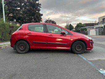 Peugeot 308 1.4i 16V 70kW STK 8/27 - 5