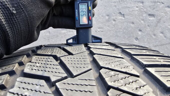 Zimní pneu 255/40/20 Continental - 5