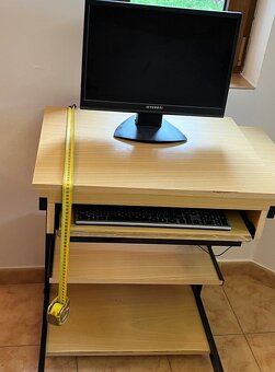 Počítačový stolek - 5