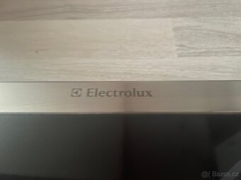 Sklokeramická varná deska Electrolux - 5
