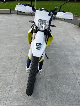 Husqvarna 701 enduro - 5