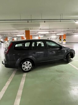 Ford Focus - 5