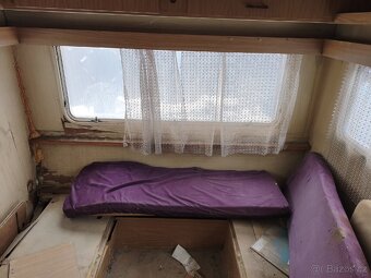 Karavan na pevné stání - 5