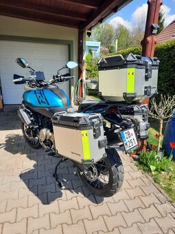 QJMotor SRT 550 SX, 2700 km, záruka do 2027 - 5