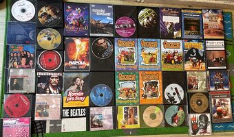 DVD Pohádky a filmy (muzika) 1000ks - 5