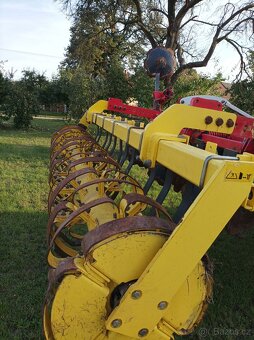 Radličkový podmítač Pottinger Synrko 3030 Nova - 5