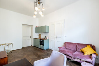 Pronájem bytu 2+kk, Oldřichova, Nusle, 21900 Kč/měs, 49 m2 - 5
