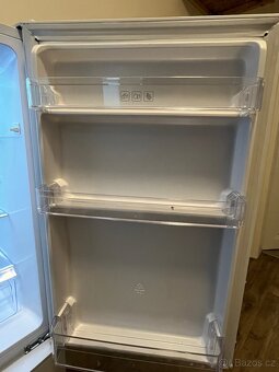 Lednice Siguro BF-j140w Arctic - 5