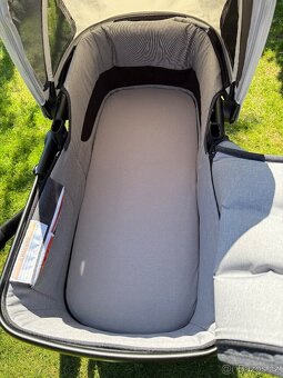 Bugaboo fox 3 + Autosedačka (0-15 měsíců) - 5
