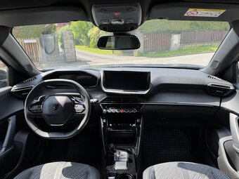 Peugeot 2008 Allure 1.2 PureTech 130k EAT8 - 5