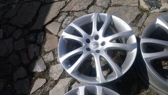 prodám originál al kola 19 5x114,3 na SUZUKI - 5