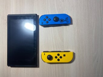 Nintendo Switch + příslušenství - 5