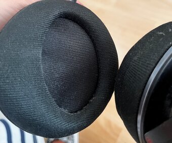 Bezdrátová sluchátka Sony MDR-RF855RK – skvělý stav, komplet - 5