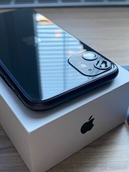 iPhone 11 64GB 🔋100% - 5