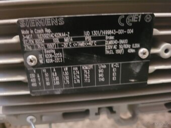 Elektromotor s převodovkou 1,5KW, 940ot za 1min - 5