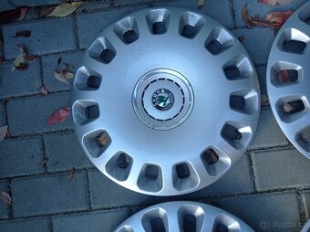 Poklice 16" origo škoda.4. - 5
