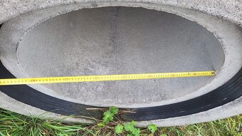 Prodám betonovou skruž studniční / šachtovou skruž. - 5