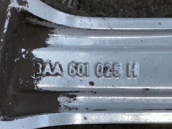 Original ALU kolo 1x VW Kansas 18" 8J ET44 pneu 235/40/R18 - 5