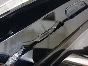 5E1.941.015.D - Levé přední světlo - Škoda Octavia III - 5