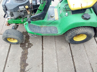 Zahradní traktor John Deere LTR 180 díly - 5