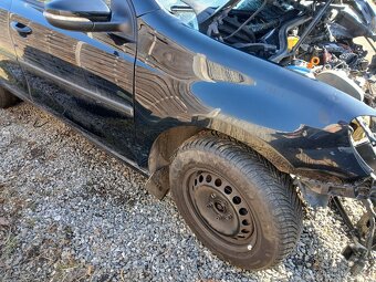 VW Golf 6 prodám dily - 5