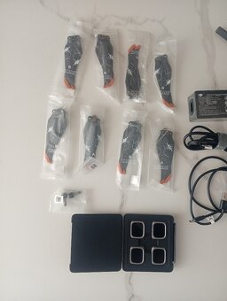 DJI  air2s fly more combo - 5