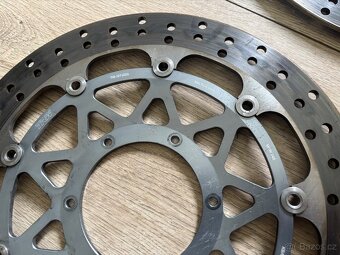 Brzdove kotouce TRW na Honda CBR 929RR a 954RR Fireblade - 5