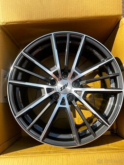 AEZ KAIMAN DARK BMW F36 - 5