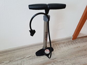 Pumpa PRO-T s manometrem a duální hlavou - 5