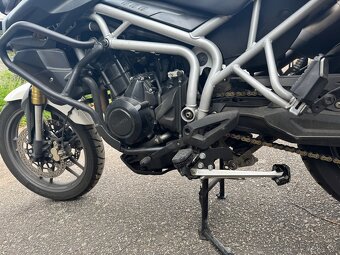 Triumph Tiger 800 - 5