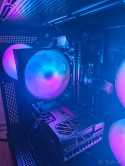 Herní pc - RX 6750 XT, Ryzen 5 5600X, 2TB NVMe SSD, 32GB RAM - 5