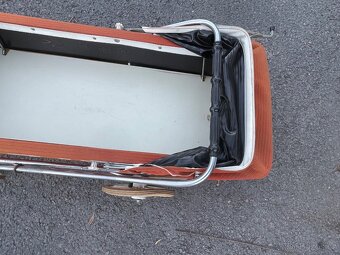 Retro kočárek pro panenky - 5