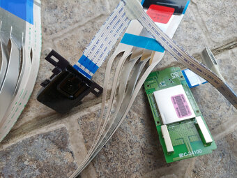 Díly na LG 75UR76003LL - 5