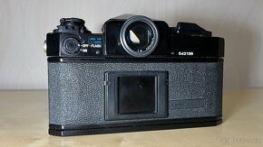 Kinofilmová zrcadlovka Canon F-1 + Canon FD 50mm f1.8 - 5