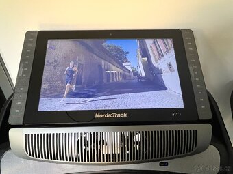 Běžecký pás Nordic Track Commercial 2950 - 5
