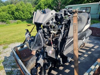 Yamaha x-max 125 - 5