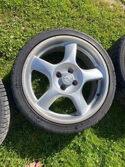 4x100 r17 - 5