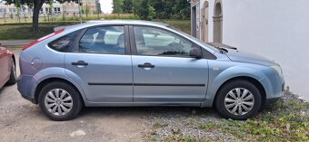 Ford Focus 1.6 74kw najeto 152tis km - 5