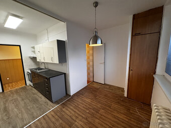 Pronájem bytu 2+1, Dlouhá, Zlín, 13000 Kč/měs, 56 m2 - 5