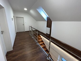 Rodinný dům k nastěhování. - 5