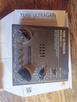 Focusrite scarlett solo + Behringer TUBEULTRAGAIN MIC500USB - 5