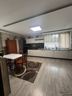 Prodej bytu 3+1 v osobním vlastnictví ul.Kuseho Praha 72m2 - 5
